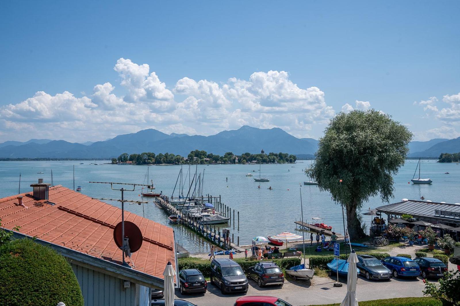 Chiemseestern Vacation & Recreation "Adults Only" Gstadt am Chiemsee Δωμάτιο φωτογραφία